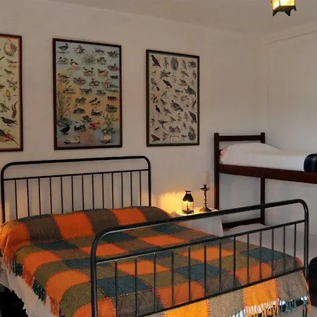 Πανσιόν Casa Da Chandeirinha 3*